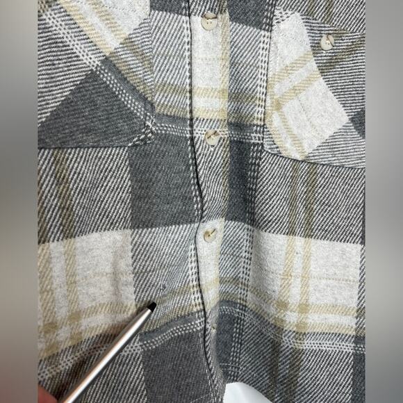 Thread & Supply Grey Plaid Crop Shacket - Picture 3 of 5